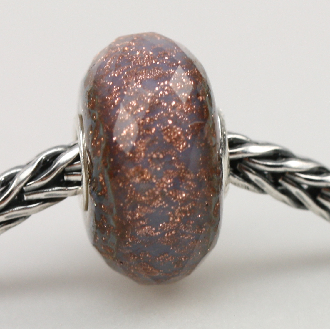 Troll Agate 10 TROLLBEADS  DAY 2022 Original Abbildung TGLBE-30086 "mit Einkaufwagen Chip am Schlüsselanhänger"