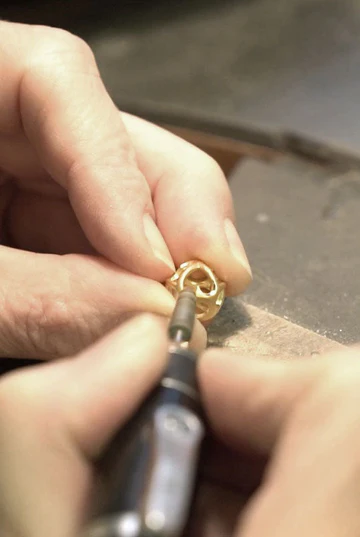 Dein Gold Bead in 3 einfachen Schritten