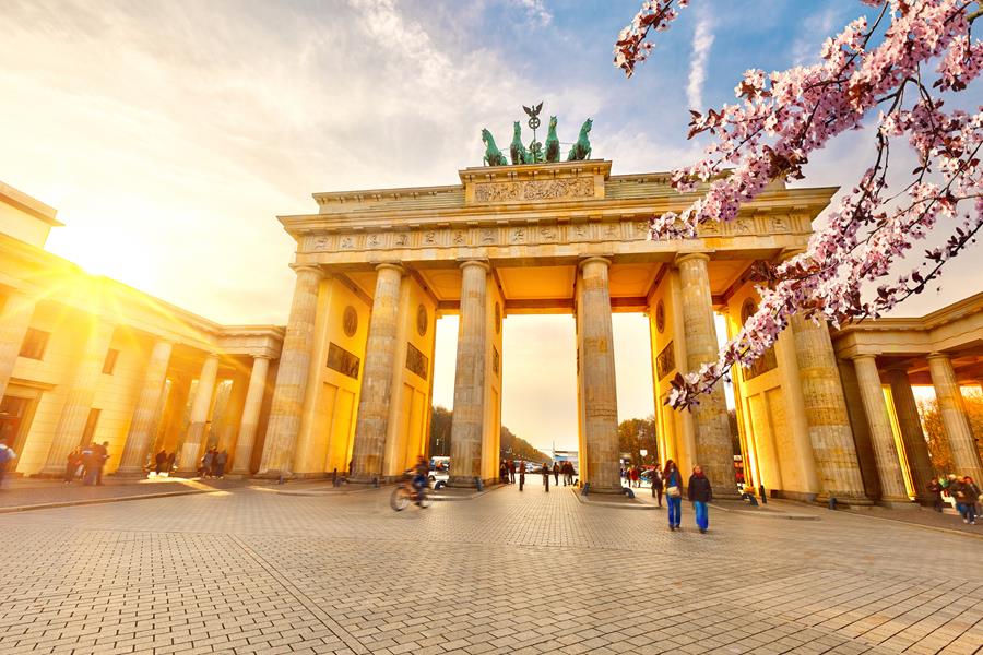 World Tour Deutschland  Berlin  Brandenburger-Tor TAGBE-30022  , Bild 3